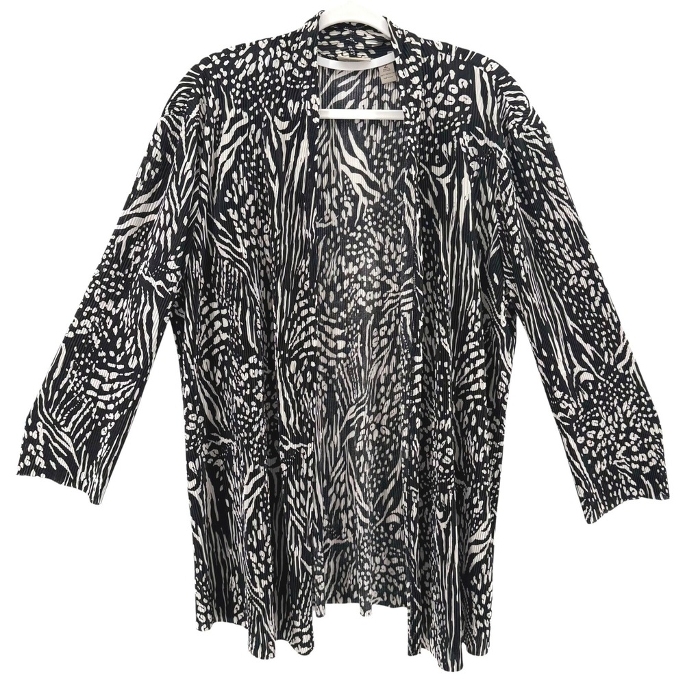 Easywear by Chico's Animal Print Plissé Open Front Cardigan Black White Sz 2 (L)